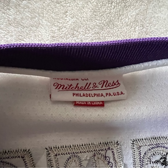Authentic Los Angeles Kings ‘Burger King’ 1996 Jersey Mitchell and Ness - Picture 7 of 10
